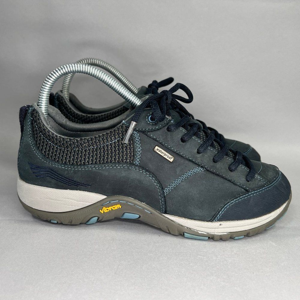 Dansko Paisley Shoes Women's Size 7 Navy Blue Waterproof Leather Hiking Sneakers